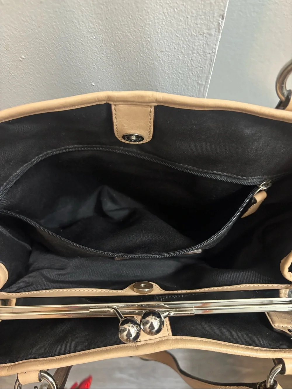Vintage Y2K Coach Peyton Patent Leather Kiss-Lock Tote Handbag